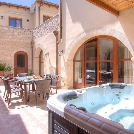 Askoutsi Manor, A Natural Tranquil Retreat, By Thinkvilla Agios Ioannis  Exterior foto
